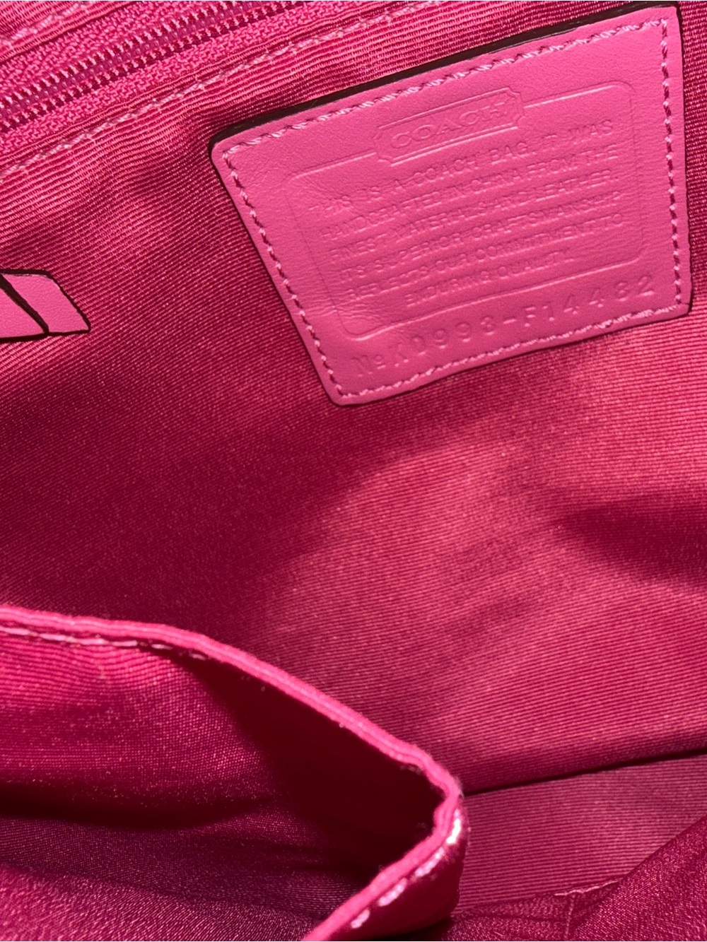 Coach Horse Carriage Pink Trim Pleated Signature Sateen Leather Shoulder Tote - Picture 6 of 13